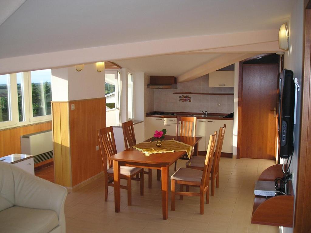 Gargamelo Pension Porec Bilik gambar