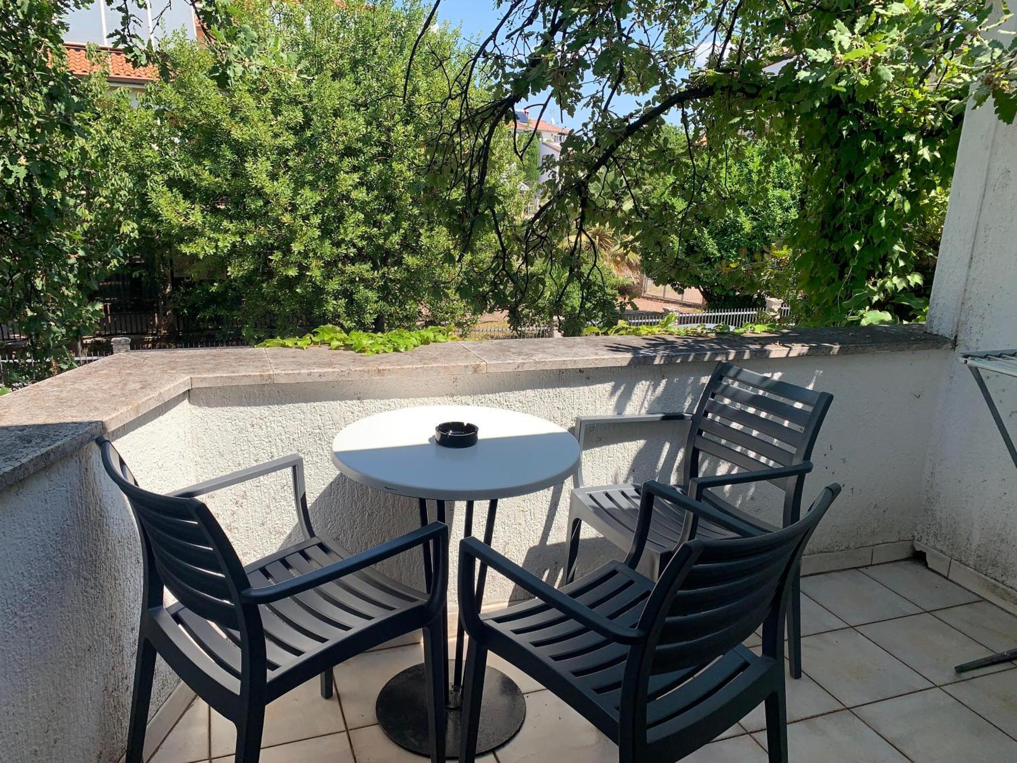 Gargamelo Pension Porec Luaran gambar