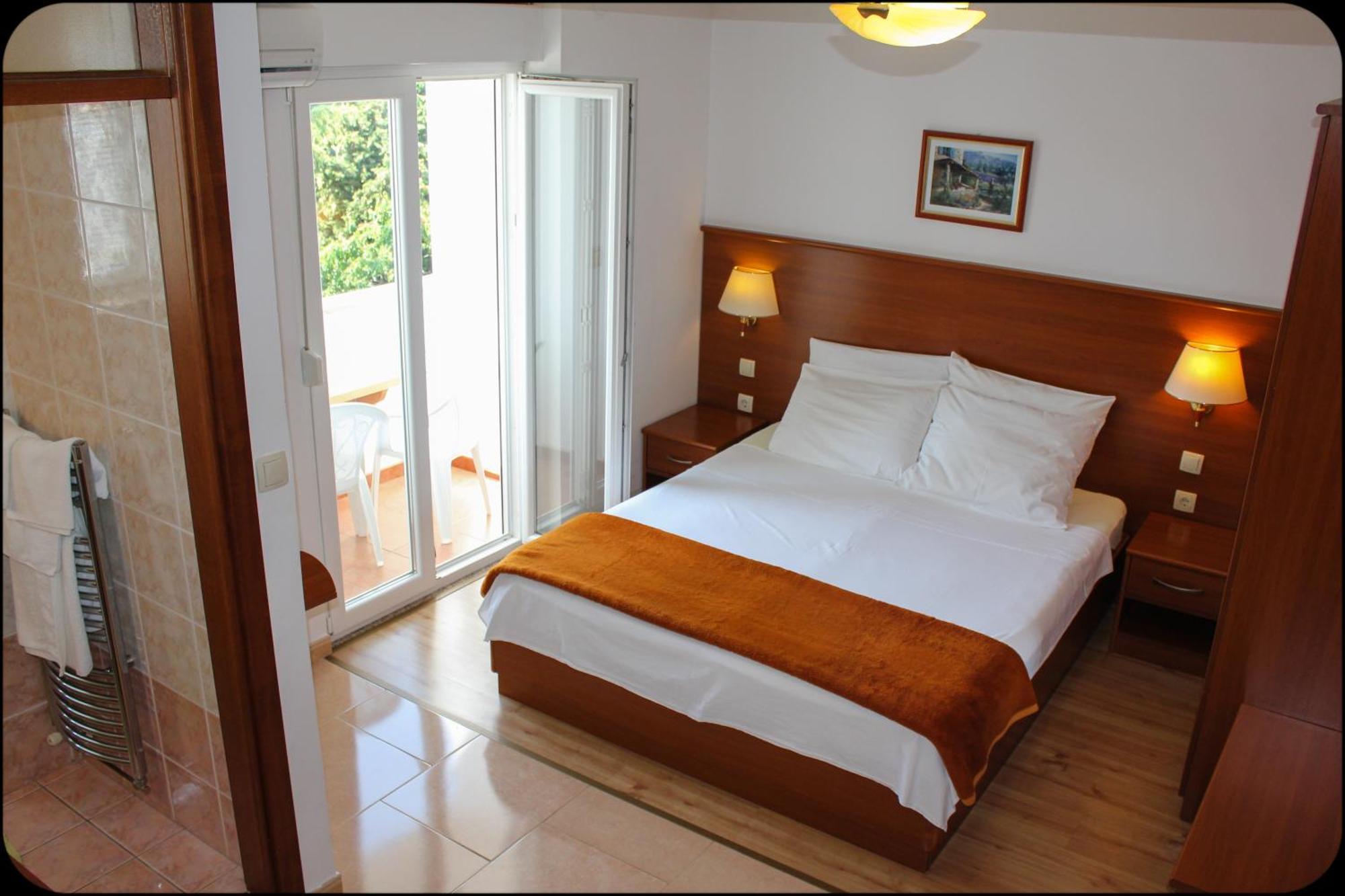Gargamelo Pension Porec Luaran gambar