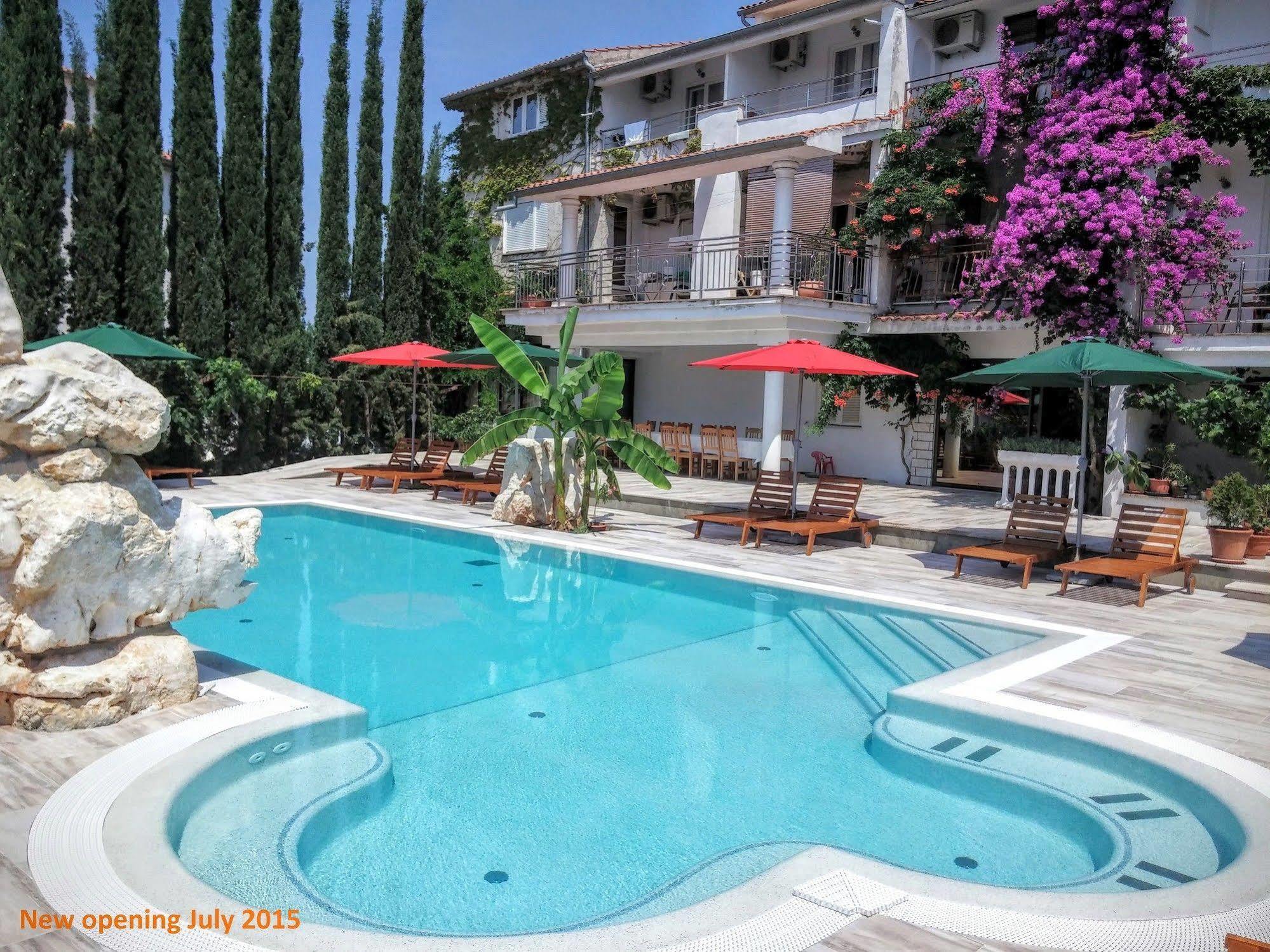 Gargamelo Pension Porec Luaran gambar